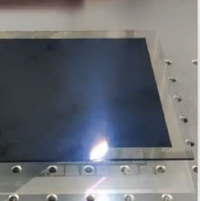 laser c;leaning the glass surface